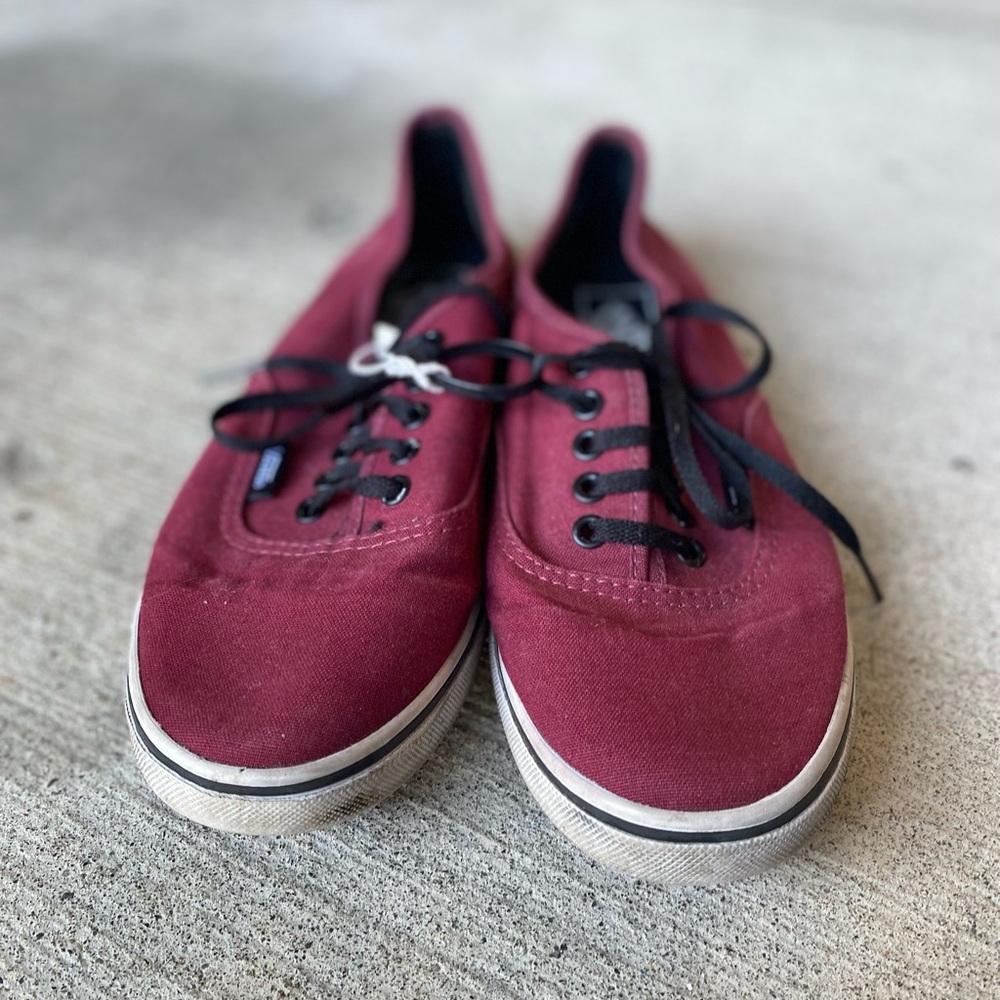 Vans Classic Lace Up Maroon Black Lace Canvas Sneakers - Picture 7 of 7